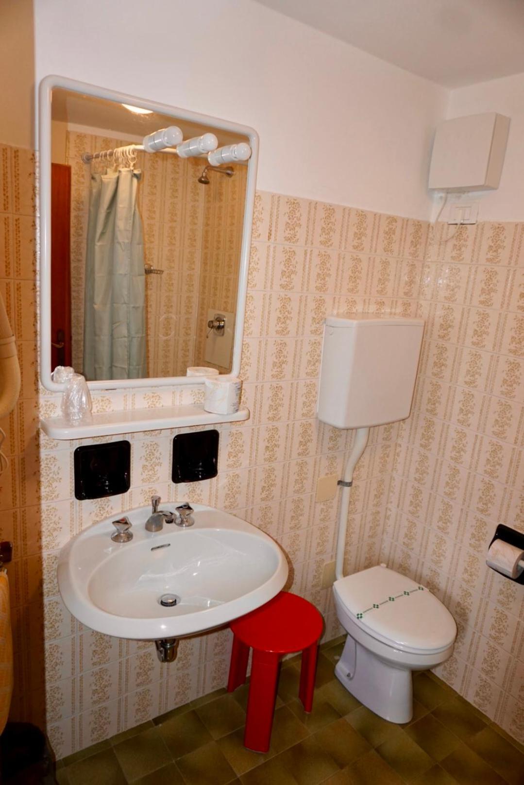 Hotel Diana 2*